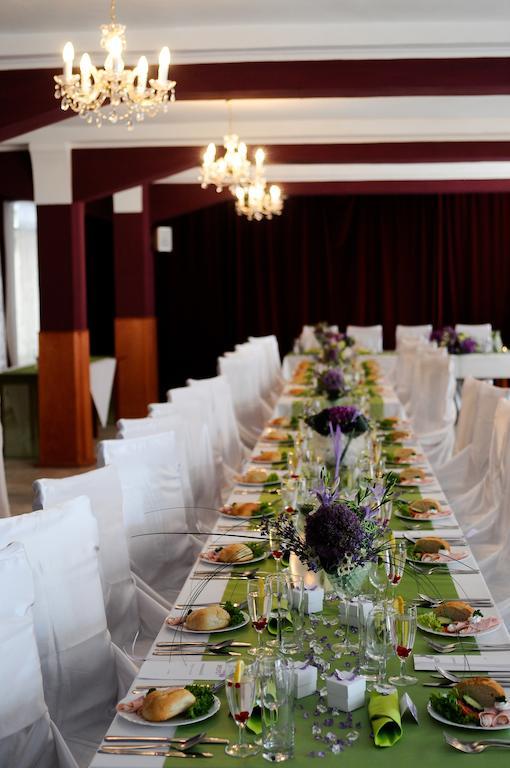 Hotel Koliba Litomerice Ngoại thất bức ảnh