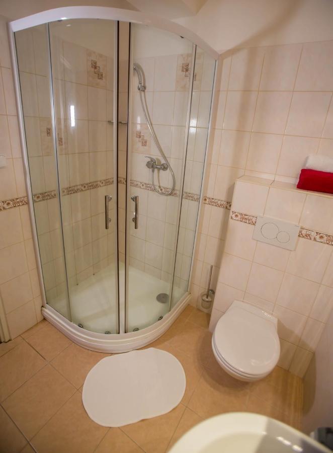Hotel Koliba Litomerice Ngoại thất bức ảnh