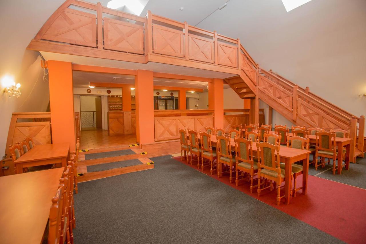 Hotel Koliba Litomerice Ngoại thất bức ảnh